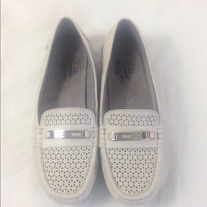 Life Stride Velocity Comfort Support Loafers